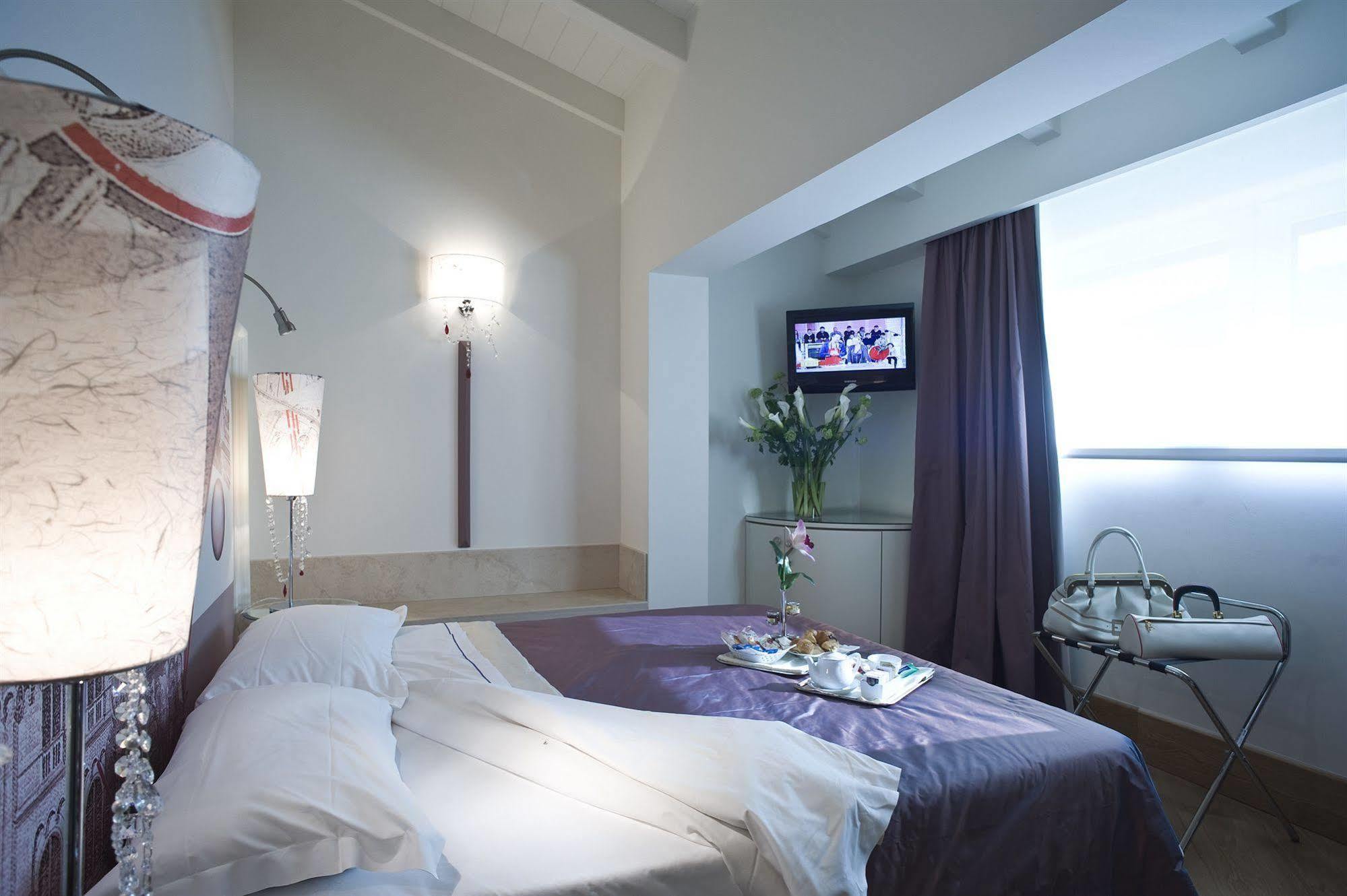 Hotel Armonia Pontedera Zewnętrze zdjęcie