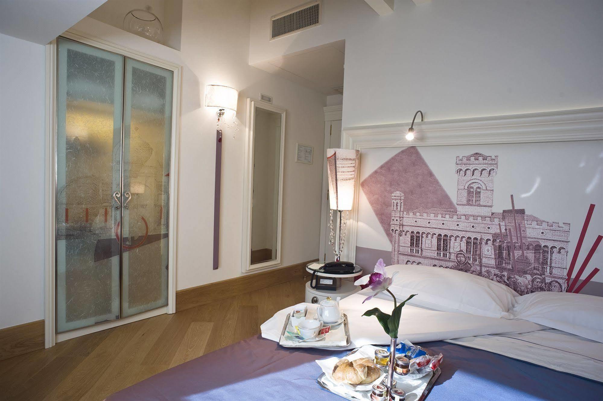 Hotel Armonia Pontedera Zewnętrze zdjęcie